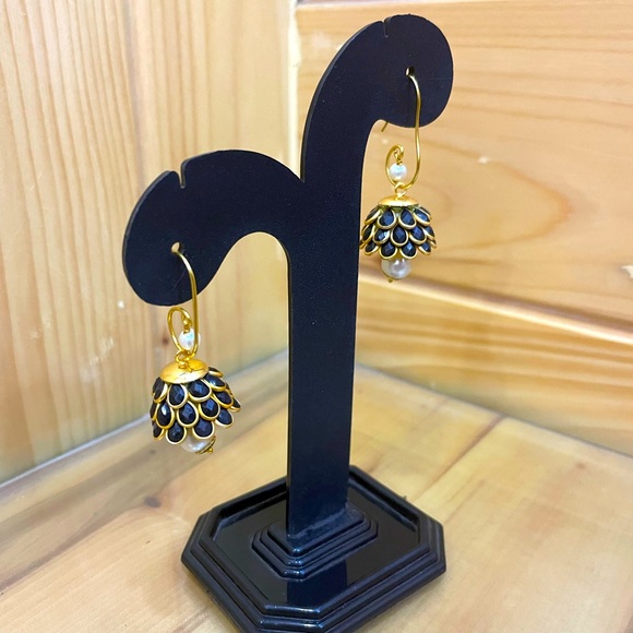 Ethnic Versatile Dangling Earrings w/ Stonework and Pearls - In Many Colors! - Picture 16 of 16